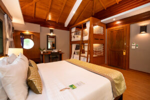 River kwai resotel Deluxe Family Bunk Bed โรงแรม รีสอร์ท แม่น้ำแคว ห้องครอบครัว 3