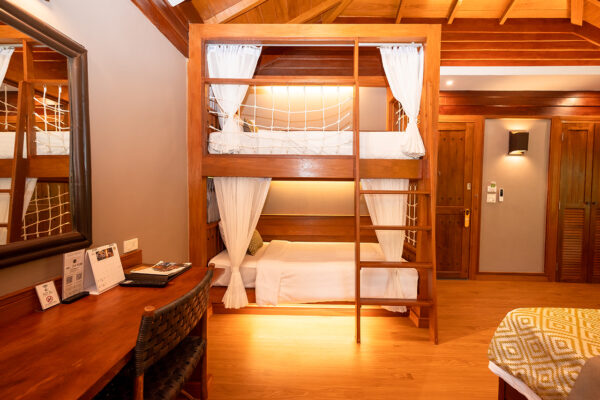 River kwai resotel Deluxe Family Bunk Bed โรงแรม รีสอร์ท แม่น้ำแคว ห้องครอบครัว 6